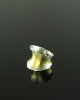 Collection Vulkana: HELIUS Anticlastic forming Ring with Gold Leaf